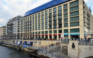 Berlin - DDR-Restaurant Domklause