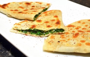 Kutab, Azerbaijani Stuffed Flatbread