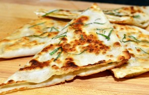 Kutab, Azerbaijani Stuffed Flatbread