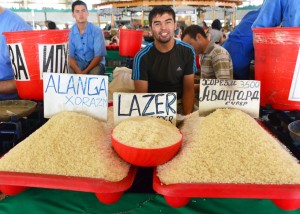 Tashkent - Chorsu Bazaar - Rice
