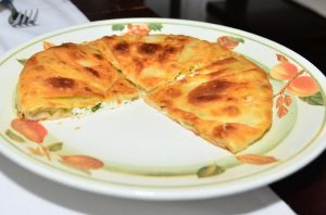 Moldovan Food - Restaurant Vatra Neamului - Cheese Pie