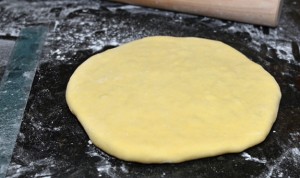 Georgian Cheese Bread - Imeretian Kachapuri
