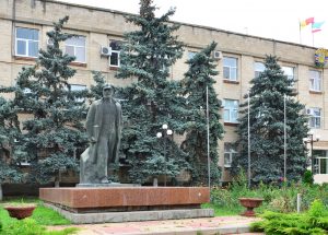 Gagauzia - Comrat - Lenin Statue