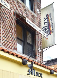 Currywurst - Max Bratwurst