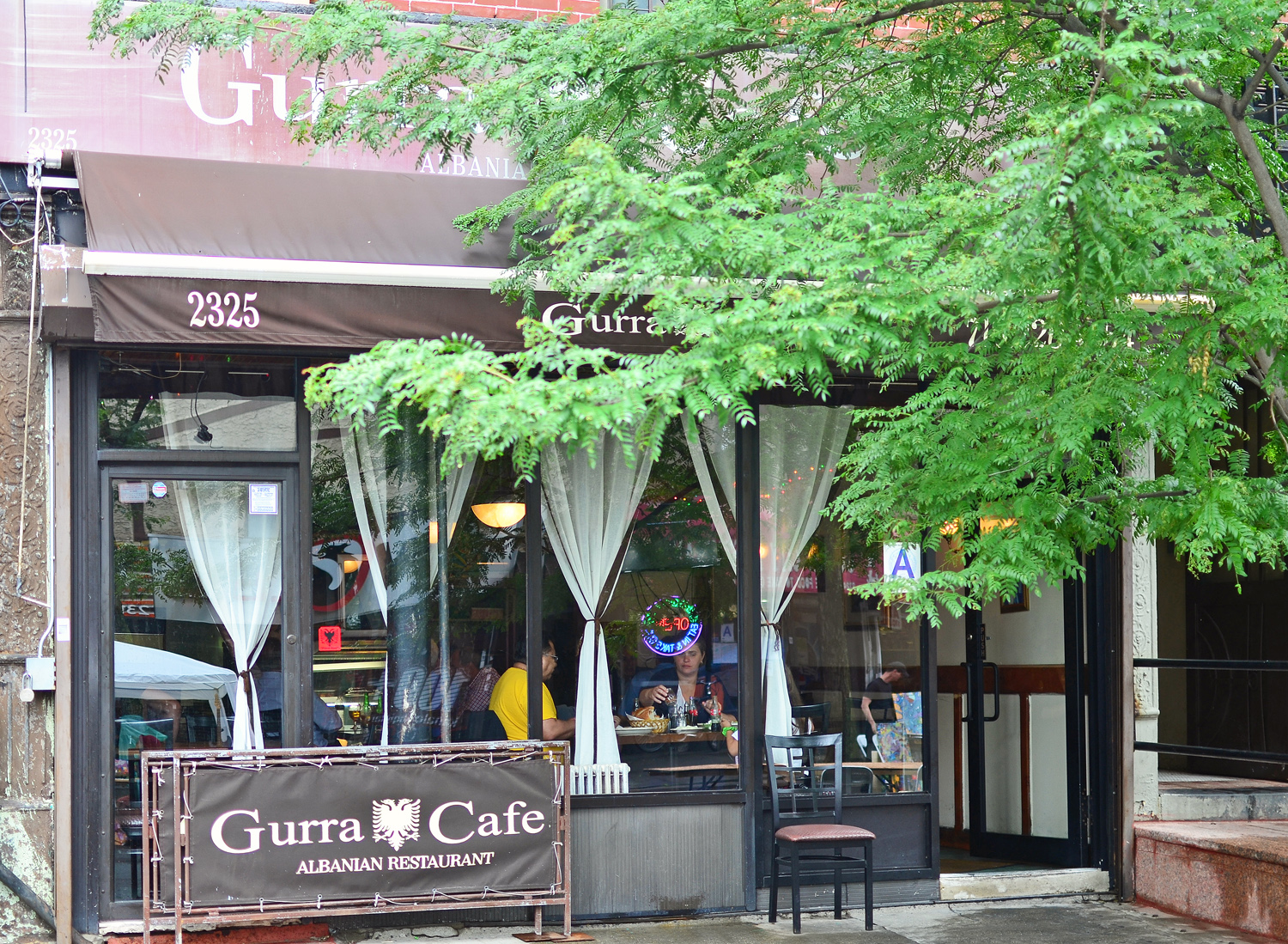 Belmont - Gurra Café