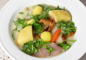 Russian Food - Trout Broth with Pirozhki