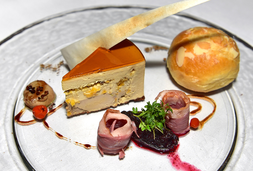 Vienna - Hotel Sacher - Rote Bar - Sacher Goose Liver Cake