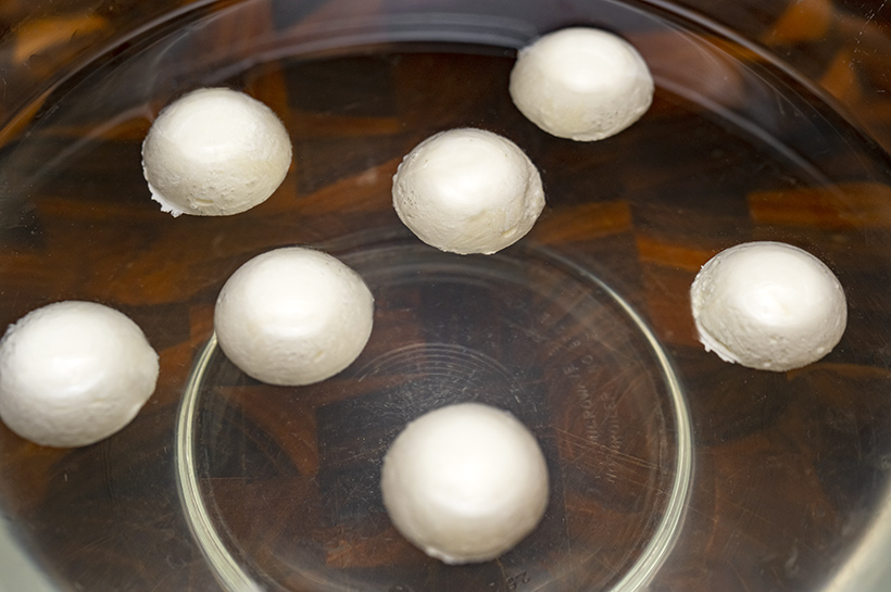 Hortobágyi Palacsinta - Sour Cream Spheres